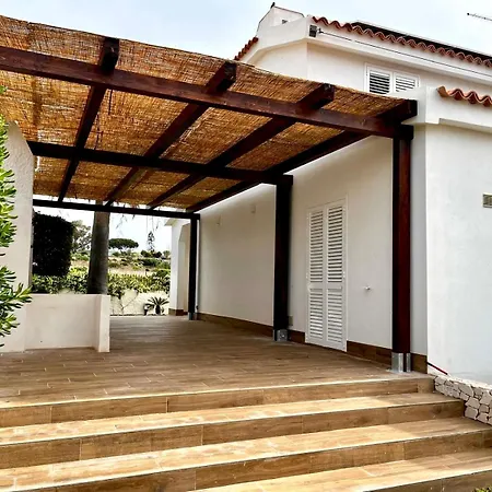 Villa Zaffiri 94 *