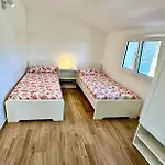 Zaffiri 94 Vila Plemmirio